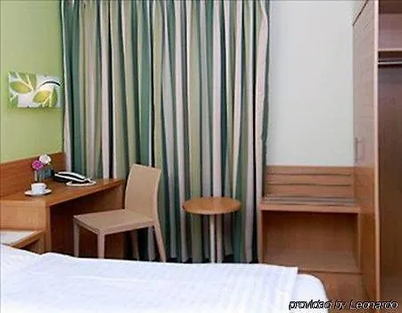 Business & Budget Hotel Tessin Munique