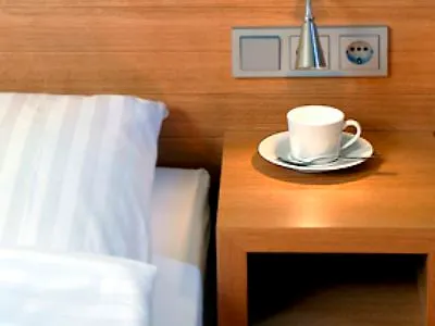 Business & Budget Hotel Tessin Mnichov